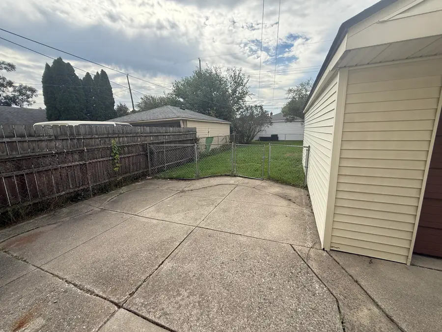 7224 William Street, Taylor, MI 48180 - #3