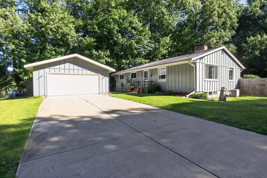 1015 N Philip Road, Niles, MI 49120 - #2