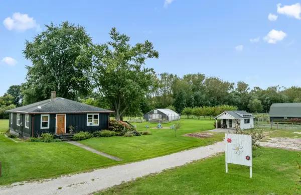 9962 Holden Road, Baroda, MI 49101