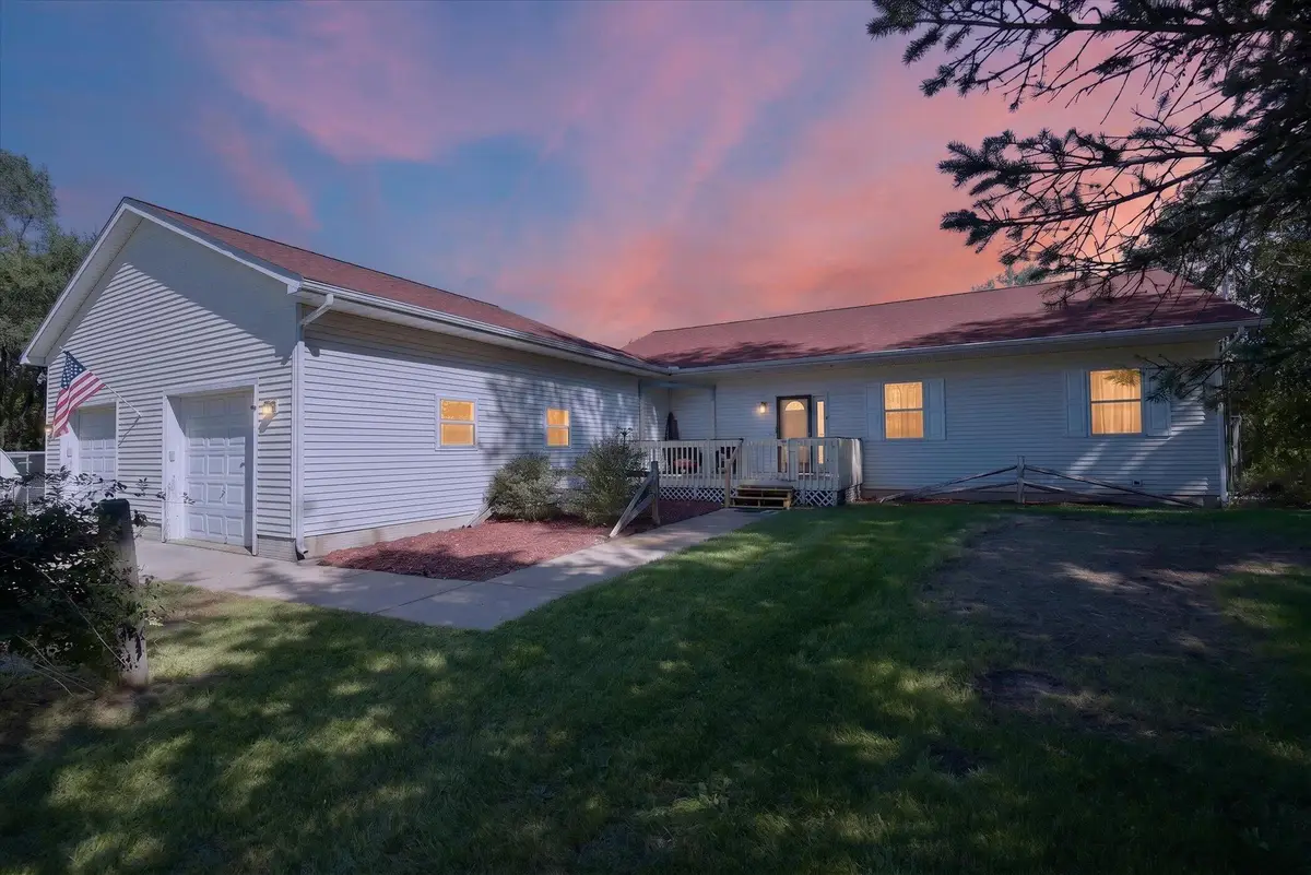 4211 Green Highway, Tecumseh, MI 49286 - #1