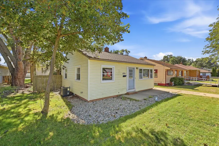 1083 Amity Avenue, Muskegon, MI 49442 - #2