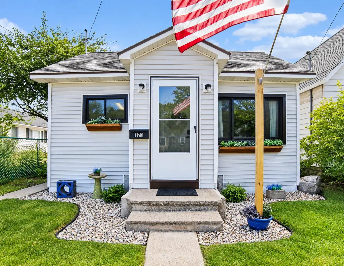 171 Quincy Street, Manistee, MI 49660 - #1