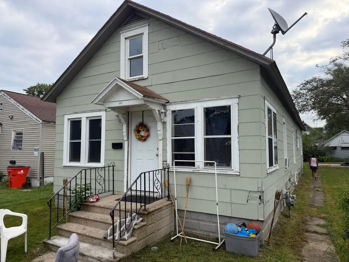 981 Pearl Street, Benton Harbor, MI 49022 - #1