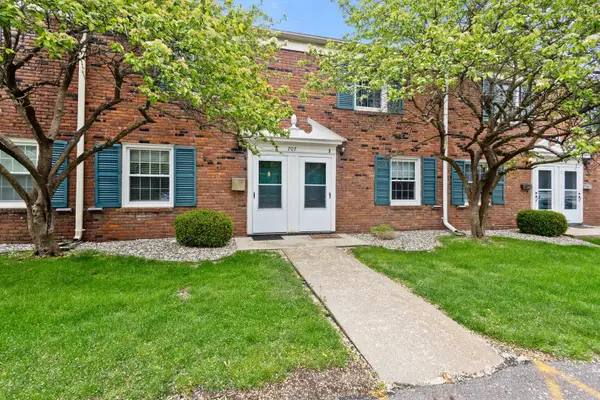 707 Garland Circle, Kalamazoo, MI 49008