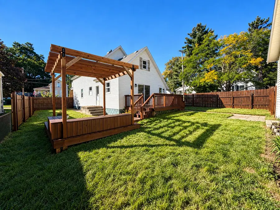 1224 Valley Avenue Nw, Grand Rapids, MI 49504 - #3
