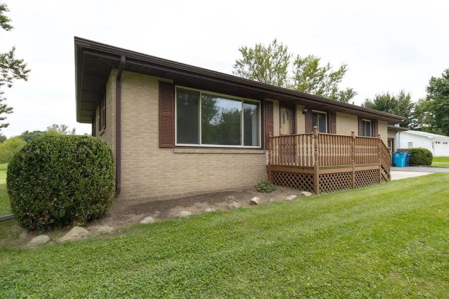 1926 W Hinchman Road, Baroda, MI 49101 - #3