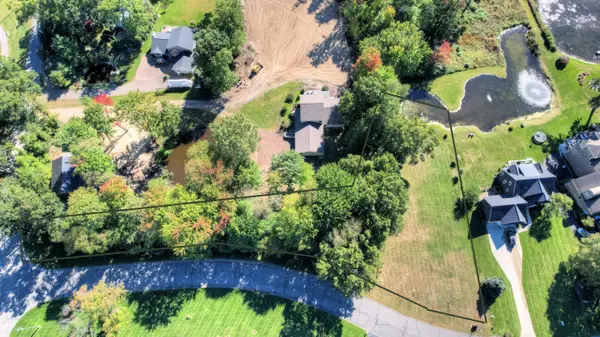 Bay View Drive, Wayland, MI 49348