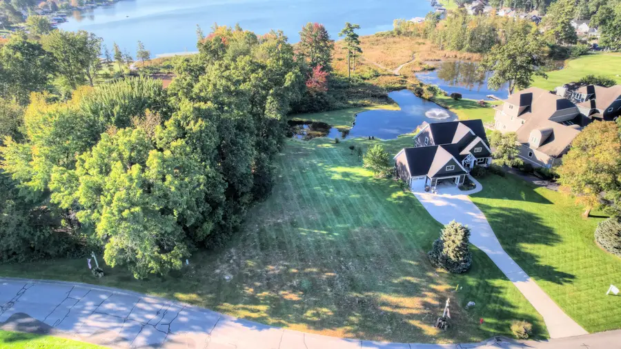 Bay View Drive, Wayland, MI 49348 - #2