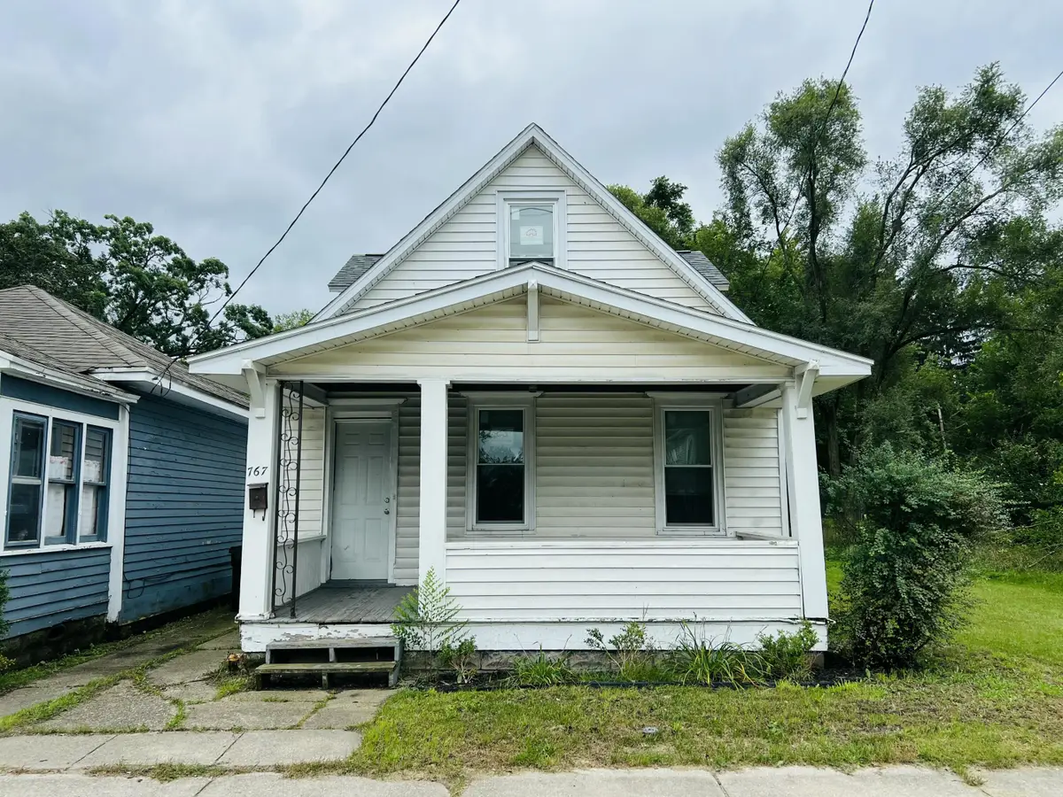 767 W Southern Avenue, Muskegon, MI 49441 - #1