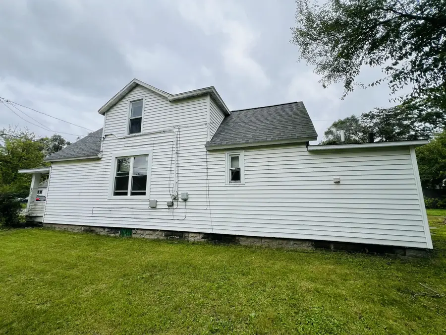 767 W Southern Avenue, Muskegon, MI 49441 - #2