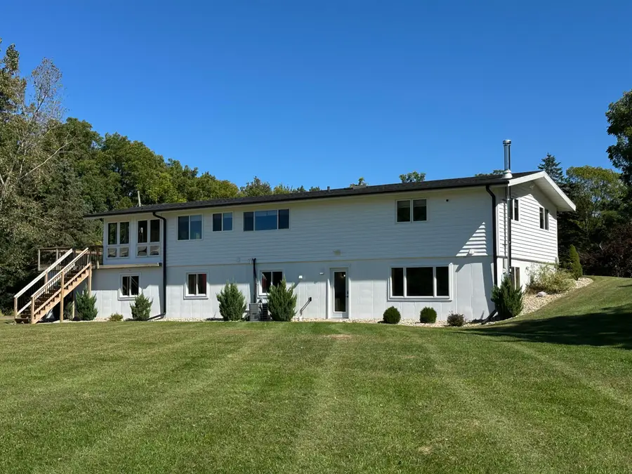 75512 County Road 665, Lawton, MI 49065 - #2