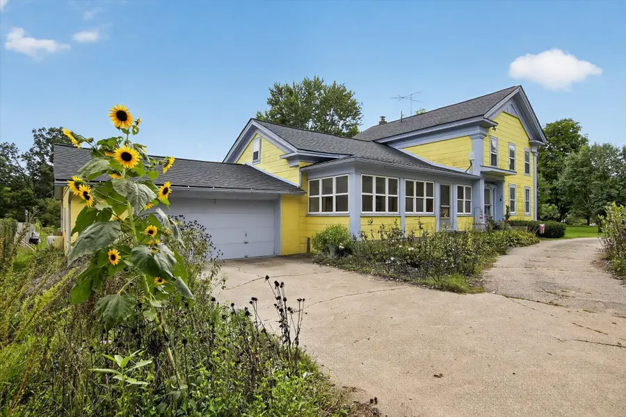 17705 W Old Us Hwy 12, Chelsea, MI 48118 - #2