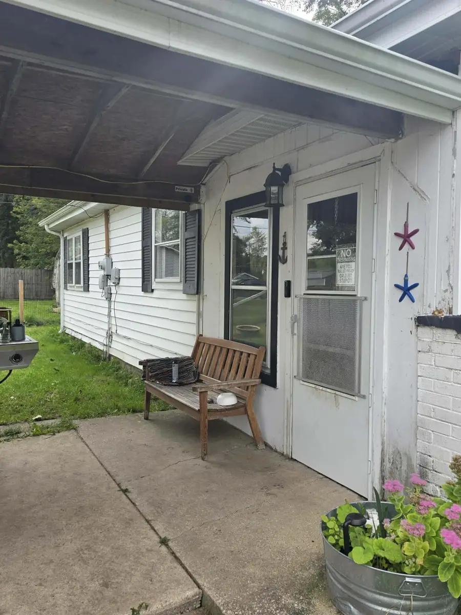 6023 Keigley Street, Coloma, MI 49038 - #2