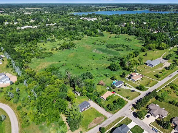 Arthur Drive, Grass Lake, MI 49240