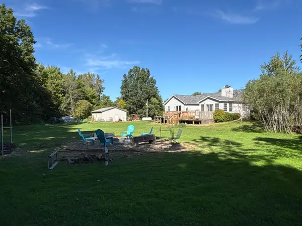 17172 S Basswood Road, Three Oaks, MI 49128