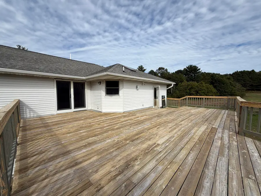 16064 Lincoln Street, Grand Haven, MI 49417 - #3