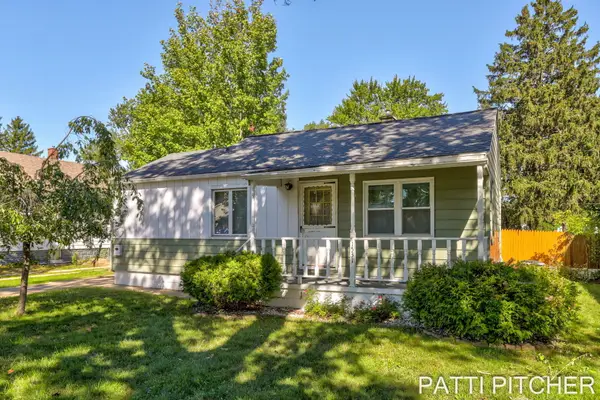 1531 Pennoyer Avenue, Grand Haven, MI 49417