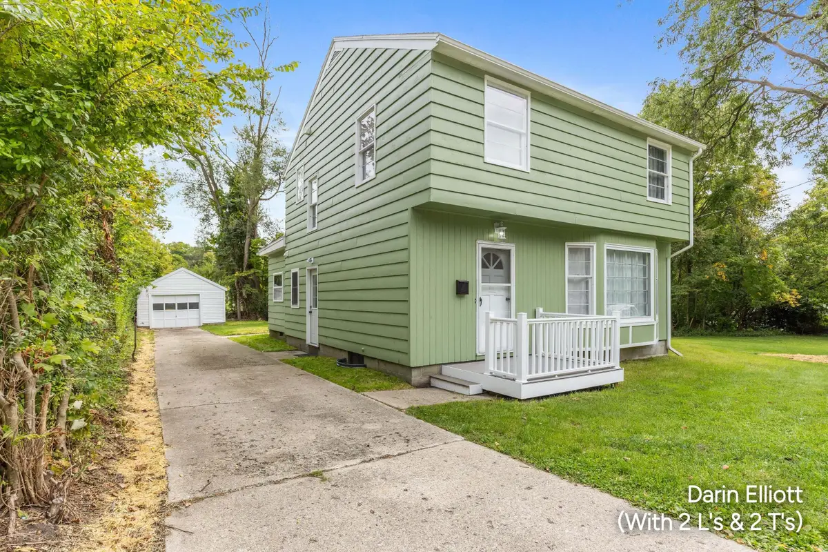 334 Division Street, Ionia, MI 48846 - #1