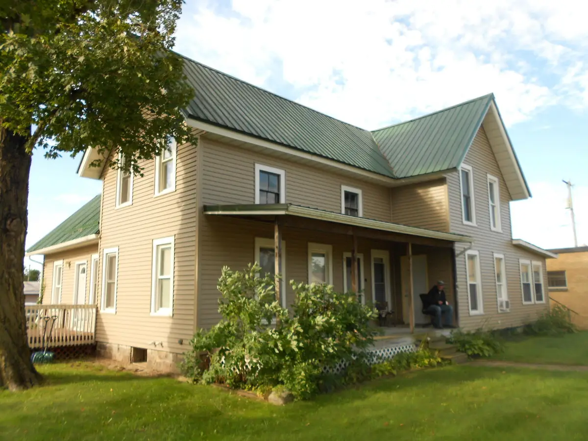 108 E Exchange Street, Gobles, MI 49055 - #1