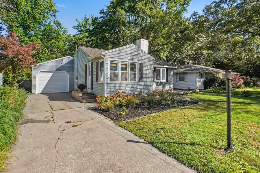 809 River Street, Spring Lake, MI 49456 - #3