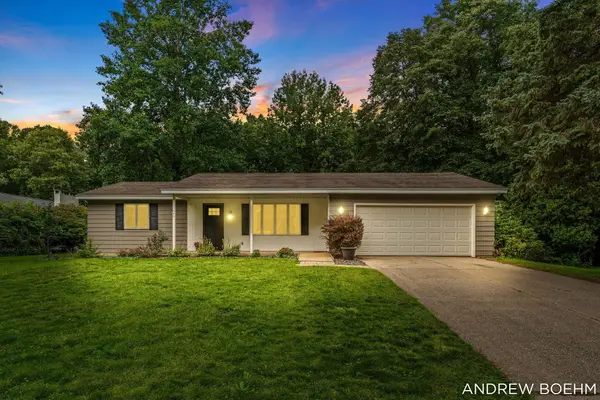 640 Old Orchard Road, Holland, MI 49423