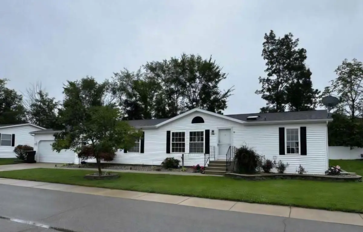 7440 Gallop Trail Se, Caledonia, MI 49316 - #1