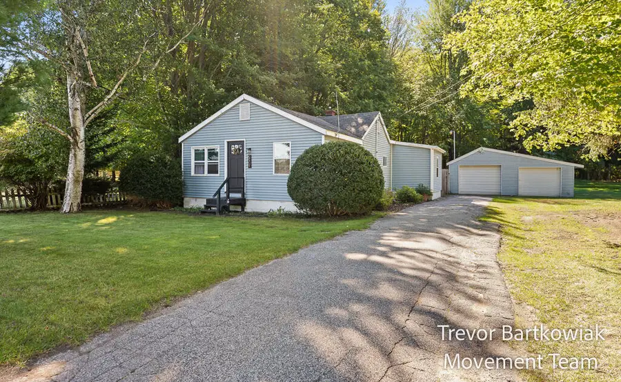 529 Porter Road, Norton Shores, MI 49441 - #2