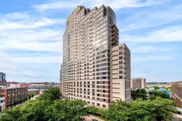 103 Campau Circle Nw #1911, Grand Rapids, MI 49503