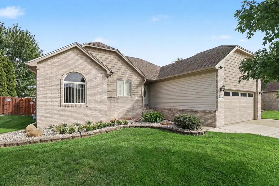 48680 Wheatfield Street, Chesterfield, MI 48051 - #3