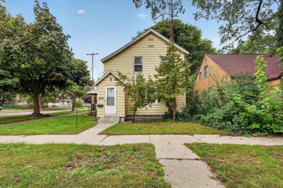 190 W Dale Avenue, Muskegon, MI 49441 - #3