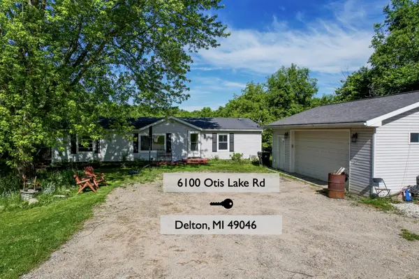 6100 Otis Lake Road, Delton, MI 49046