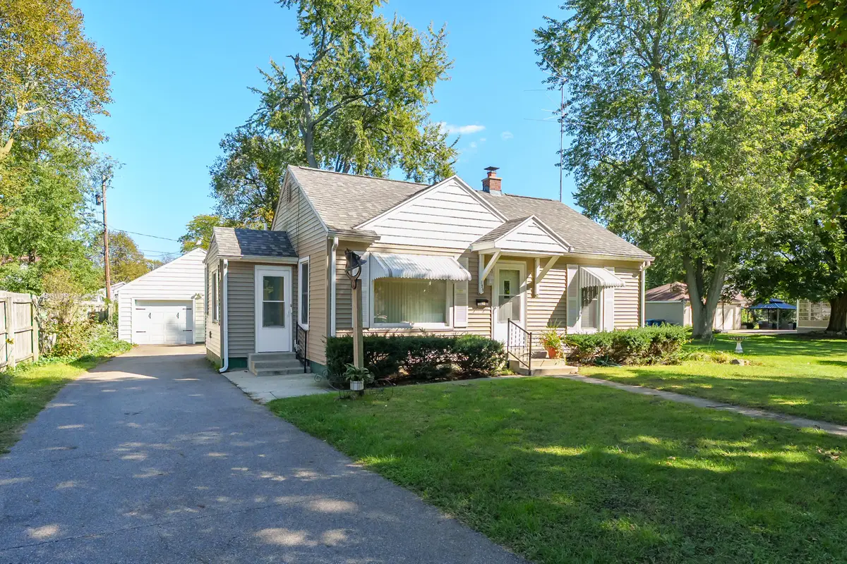 128 24th Street N, Battle Creek, MI 49015 - #1