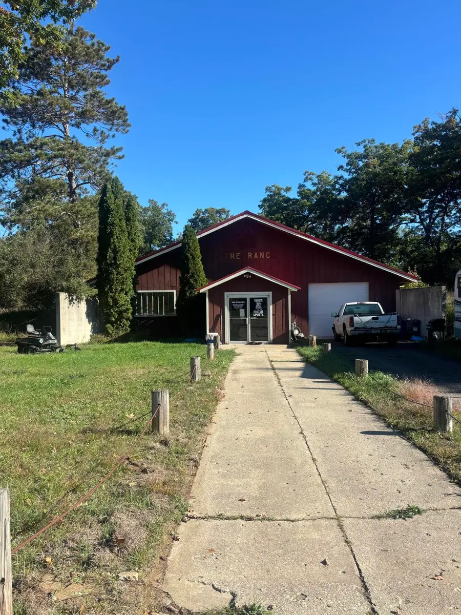9051 N Woodbridge Avenue, Bitely, MI 49309 - #2