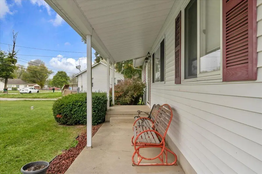 1177 Glendale Street, Burton, MI 48509 - #2