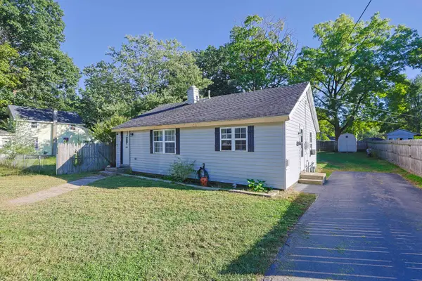 208 Dewey Street, Dowagiac, MI 49047