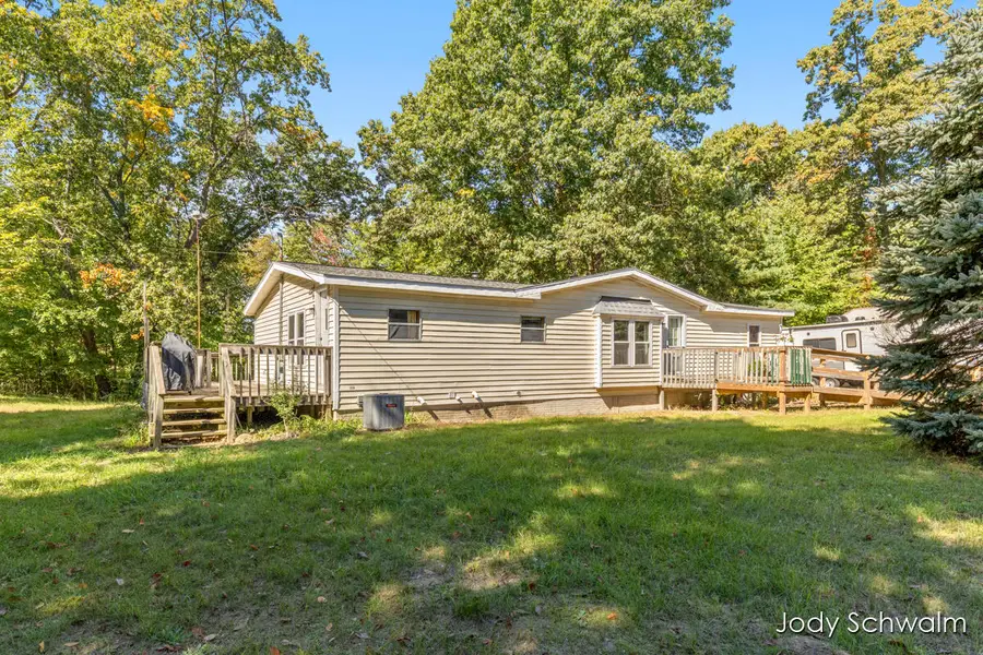 14075 Hanna Avenue Ne, Cedar Springs, MI 49319 - #3