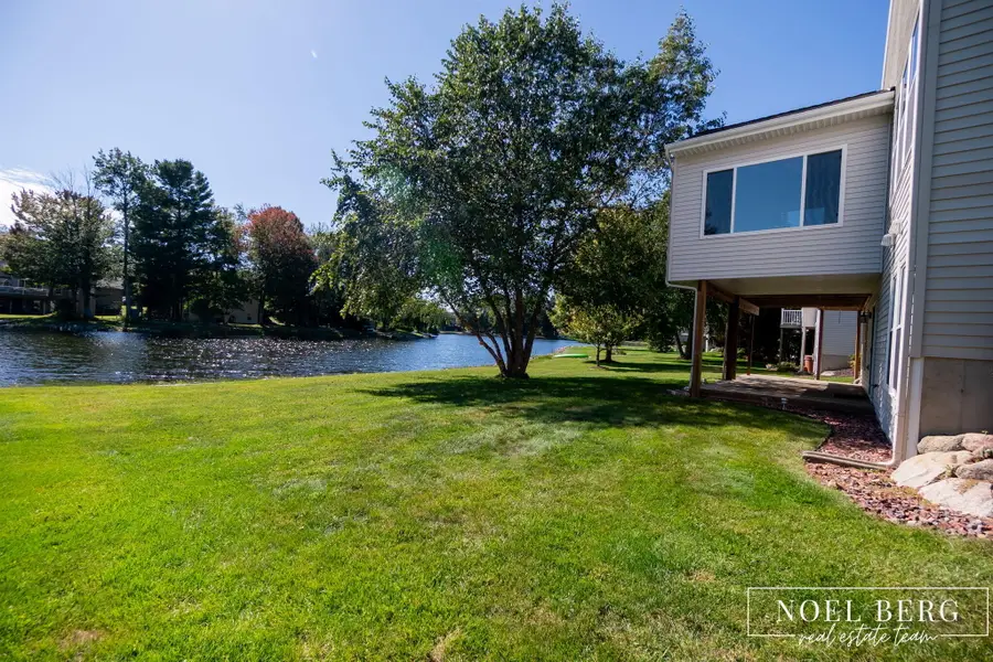 15 W Watershore Drive, Muskegon, MI 49444 - #2