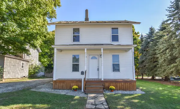 105 W Chicago Street, Quincy, MI 49082