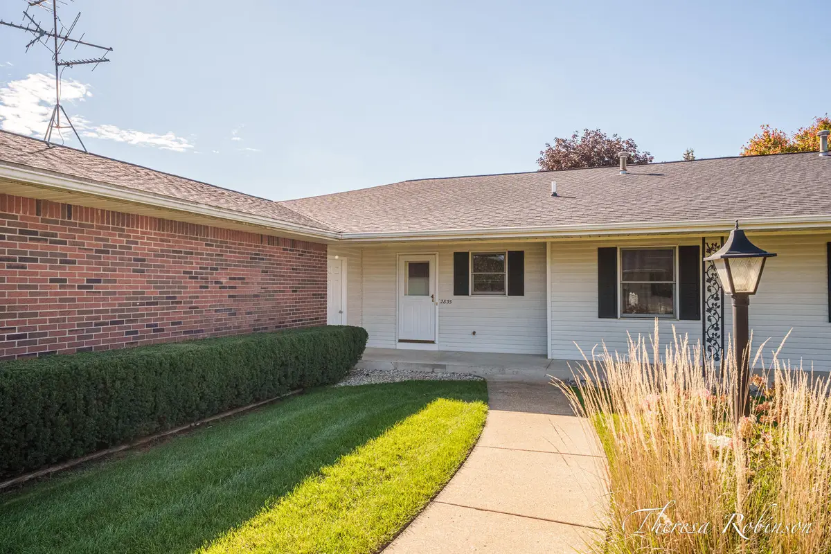 2835 N Wentward Court #13, Hudsonville, MI 49426 - #1