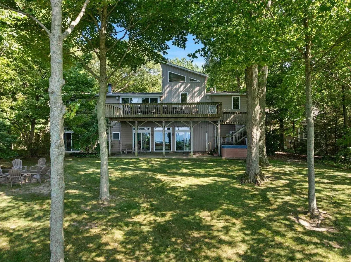 4611 Park Avenue, Benton Harbor, MI 49022 - #1