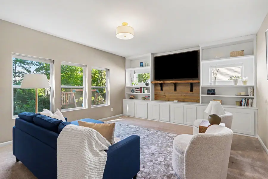 15 Beymoure Street, Kalamazoo, MI 49009 - #2