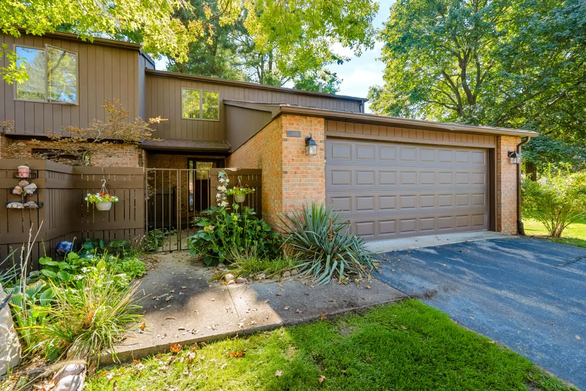 131 Pine Cove Circle, Kalamazoo, MI 49006 - #1