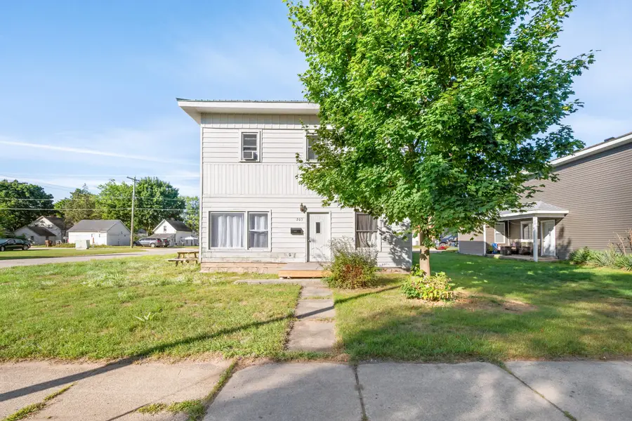 203 N 3rd Avenue, Big Rapids, MI 49307 - #2