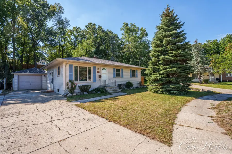960 Walcott Street Sw, Wyoming, MI 49509 - #2