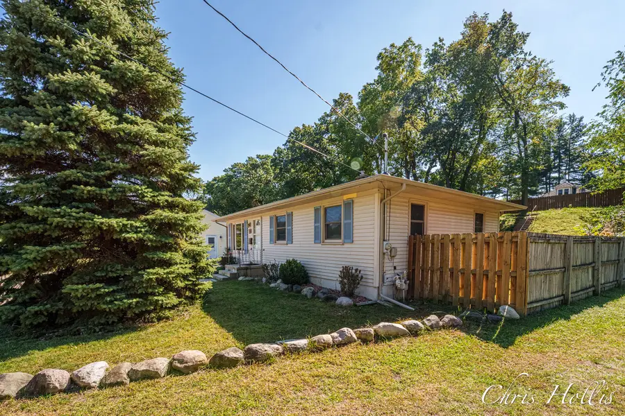 960 Walcott Street Sw, Wyoming, MI 49509 - #3