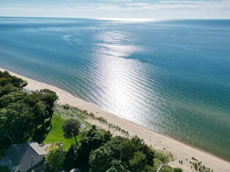 5285 N Lakeshore Drive, Holland, MI 49424 - #3