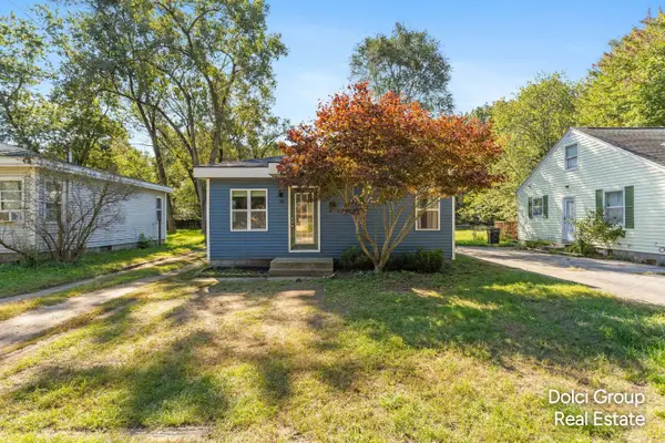 58 Scotts Drive, Holland, MI 49424