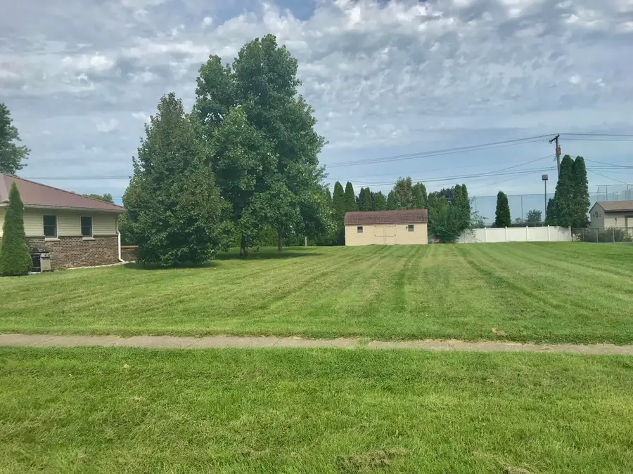 400 N Lincoln Street, White Pigeon, MI 49099 - #2