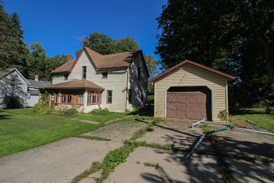 222 N Rowland Street, Cassopolis, MI 49031 - #2