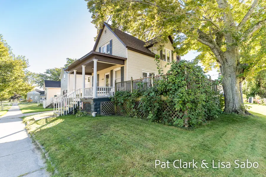 420 Monroe Avenue, Grand Haven, MI 49417 - #3